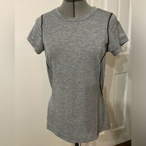 Moving Comfort short sleeve t-shirt running workout casual Gray women’s Size M